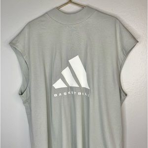 Adidas basketball tee